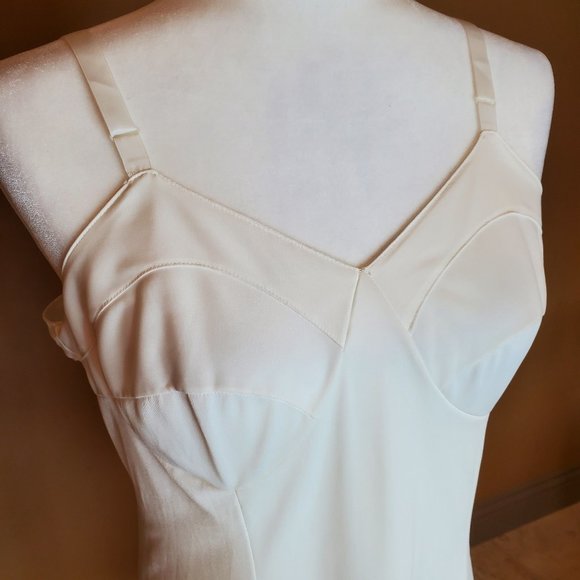 Vintage 30s / 40s Slip - Picture 2 of 13